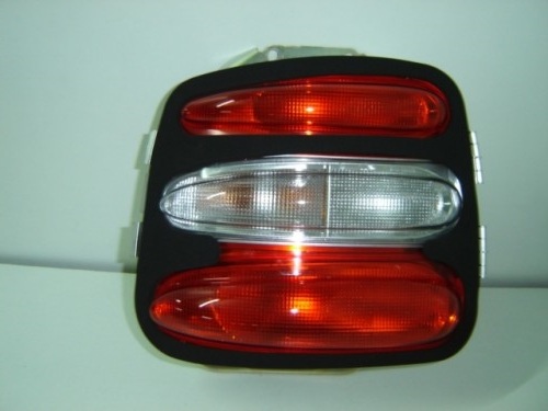 FIAT BRAVA 95-*PILOTO TRASERO IZQ