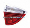 BMW S/3 E91 05-*PILOTO TRAS IZQ PORTON SW (BLANCO/ROJO)