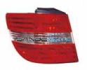 MERCEDES B W245 05-*PILOTO TRASERO IZQ EXTERIOR ( CON PORTALAMPARAS)
