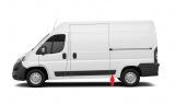 FIAT DUCATO 2014.04-*MOLDURA LATERAL IZQ MEDIO/TRASERO SIN AGUJERO INTERMITENTE NEGRO(CHASIS MEDIO)