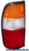 MAZDA B2500 97-*PILOTO TRASERO IZQ CAJA METALICA