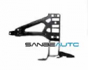 BMW S/5 E60 03-*SOPORTE DE FARO DELANTERO DCH CHAPA