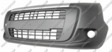 PARAGOLPES DELANTERO NEGRO CON AGUJEROS ANTINIEBLA CON BANDA PLATEADA SUPERIOR