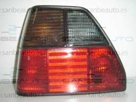 VW GOLF 84-*PILOTO TRASERO IZQ AHUMADO