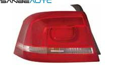 VW PASSAT 10-*PILOTO TRASERO IZQ 4P(INTERIOR/NEGRO)