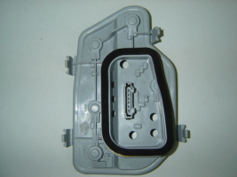 VW POLO 02-*SOPORTE LAMPARAS PILOTO TRASERO IZQ(MAGNETI MARELLI)