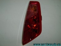 FIAT GRANDE PUNTO 05-*PILOTO TRASERO DCH (CON PORTALAMPARAS)