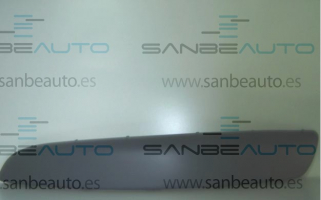 PEUGEOT 307 01-*MOLDURA PARAGOLPES DELANTERO DCH PARA PINTAR