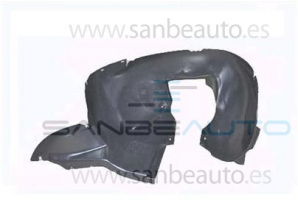 VW CADDY 04-*/TOURAN 03-* PLASTICO PASE DE RUEDA DELANTERO IZQ