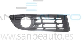 VW POLO 05-*REJILLA PARAGOLPES DELANTER DERECH C/AGUJE PARA ANTINIEBLA