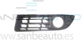 VW POLO 05-*REJILLA PARAGOLPES DELANTER IZQUIERD C/AGUJE PARA ANTINIEBLA