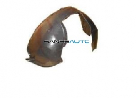 VOLVO S60 01-*PLASTICO PASE DE RUEDA DELANTERO. IZQ