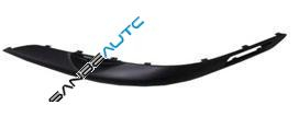 VOLVO S80 99-06*MOLDURA PARAGOLPES DELANTERO IZQ CON AGUJEROS PARA LAVAFAROS Y PILOTO