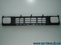 NISSAN KING CAB 87-*REJILLA 2WD