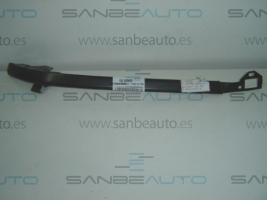 TOYOTA AVENSIS 97-*MOLDURA INF FARO DCH