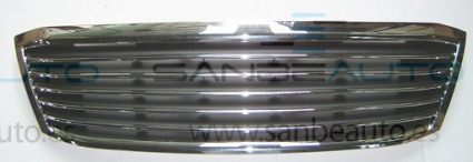 TOYOTA HILUX 06-*REJILLA CROMADA/NEGRA