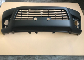 TOYOTA HILUX 16-*PARAGOLPES DELANTERO PARA PINTAR CON REJILLA INFERIOR 2WD