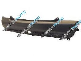 PARAGOLPES TRASERO PARA PINTAR CON AGUJEROS PARA MOLDURAS