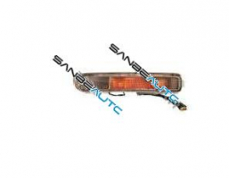 PILOTO PARAGOLPES DELANTERO IZQ. - BLANCO